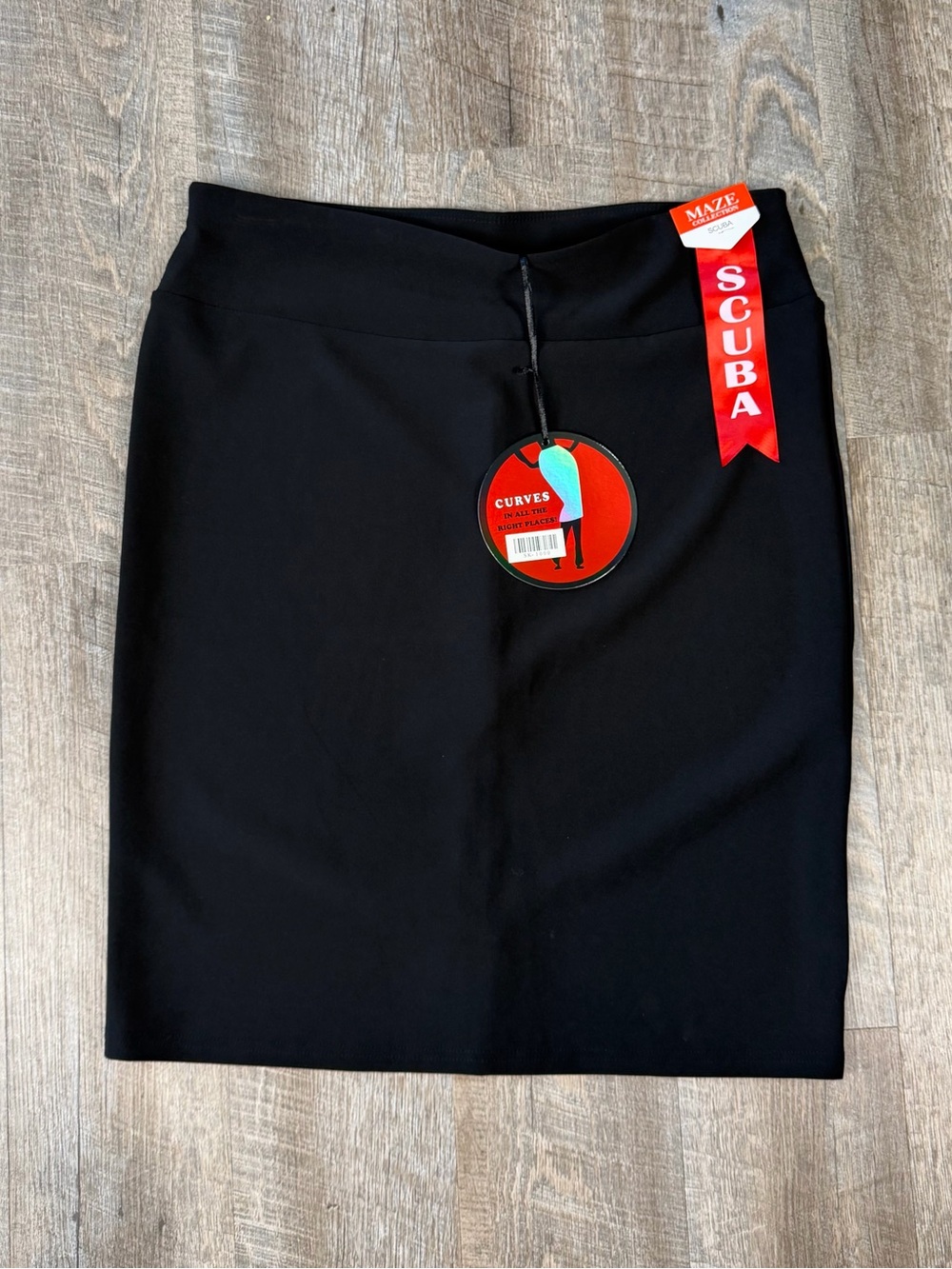 Maze Collection Scuba Pencil Skirt Black NWT Sz XL Stretch Curvy Fit Stretch